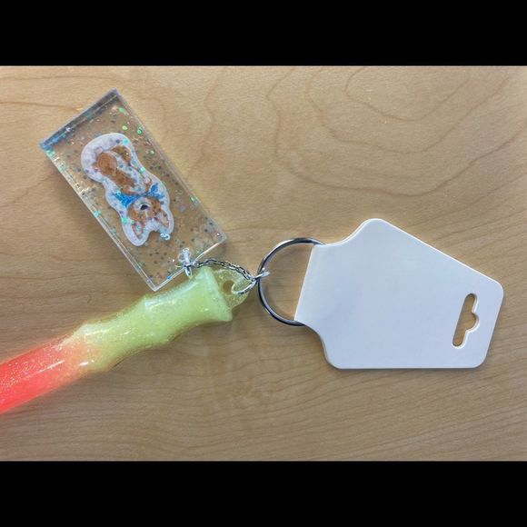 Glow in the dark self defense keychain - Picture 11 of 15